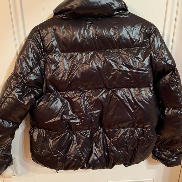 Uniqlo Shiny Black Puffer Jacket - Picture 3 of 3